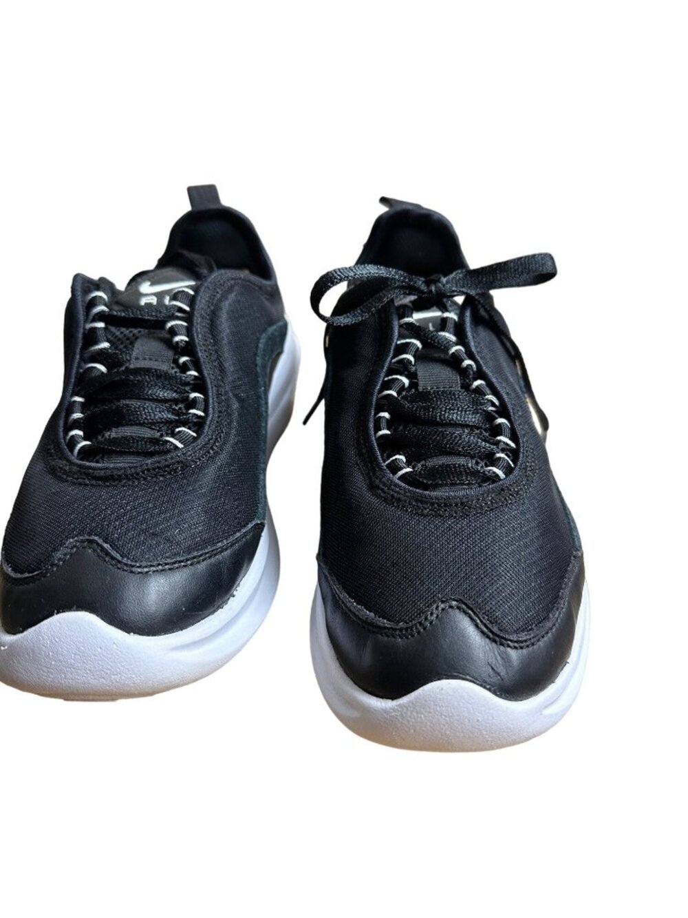 Nike Size 7 Womens Air Max Lace Up Running Shoes Black/White - Picture 8 of 11